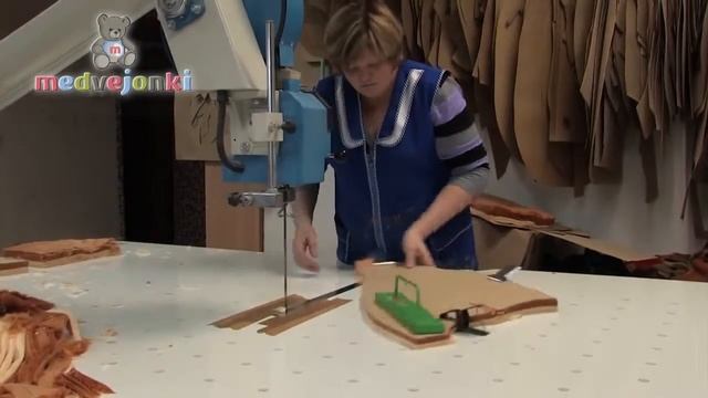 Производство плюшевых мишек Тихон смотреть онлайн