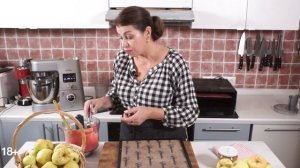 Без сахара, домашняя пастила из яблок и клубники готовит Лена Ярцева. Вкусно, просто и полезно.