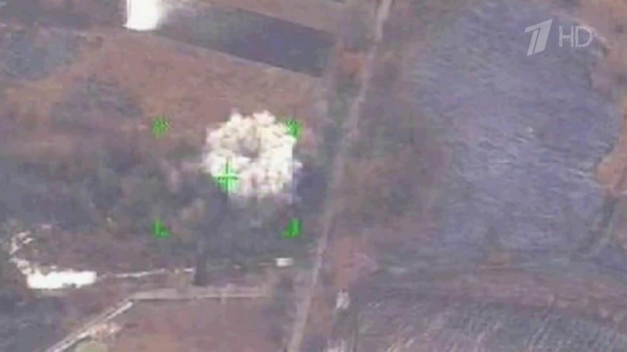 На Купянском направлении ВС РФ с помощью "Краснополя" уничтожили склад артиллерийских боеприпасов.