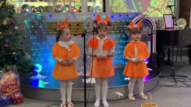 «Частушки - веселушки» (с использованием музыкальных шумовых инструментов)