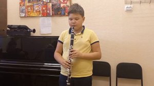 Русская народная песня "Я на камушке сижу" исполняет Дмириев Федя !!!!!