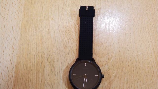 Обзор Lenovo Watch 9, гибридные смарт часы за 1400 рублей. смотреть онлайн