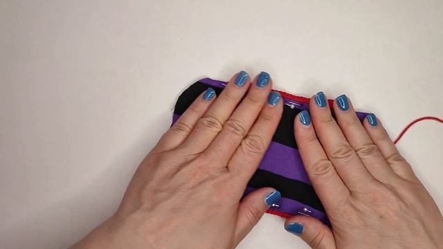 Вязаный крючком МК краб - тянучка .