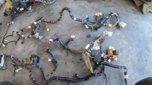 Caldina ST195 с нуля. Часть 2, проводка.