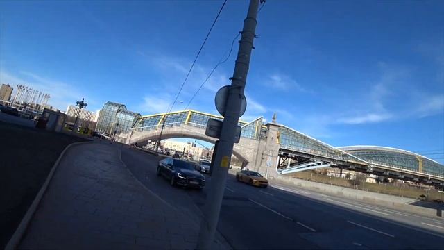 Весенние 100 км по Москве | Садовое кольцо, Парк Горького, Воробьёвы горы, ВДНХ смотреть онлайн