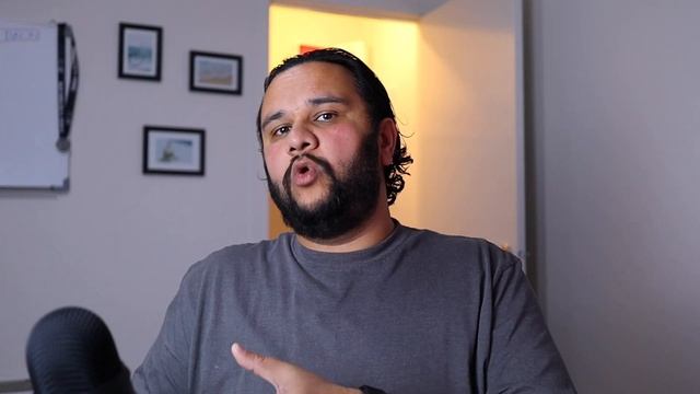 MacBook Air M1 - Is this your next laptop? смотреть онлайн