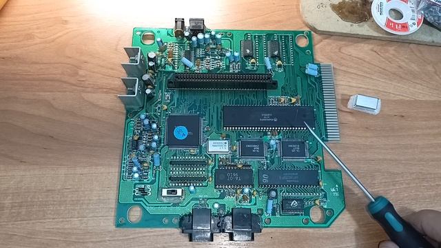 Ремонт клона SEGA, не реагирует на джойстик! смотреть онлайн
