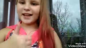 Я наклеивать наклодные ногти!!!)