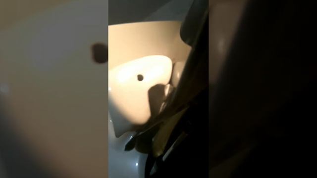 Установка спойлера на Honda Fit смотреть онлайн