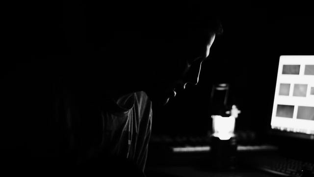 Одiн в каноэ - пообiцяй мени (De Paris voice cover) смотреть онлайн