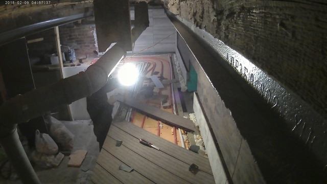 Террасная доска ДПК в ванной на цокольном этаже. смотреть онлайн