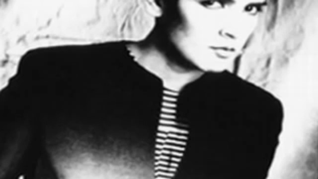 Tanita Tikaram - Twist In My Sobriety смотреть онлайн