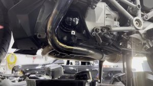 BMW R1250 Oil Change explained in 3 mins