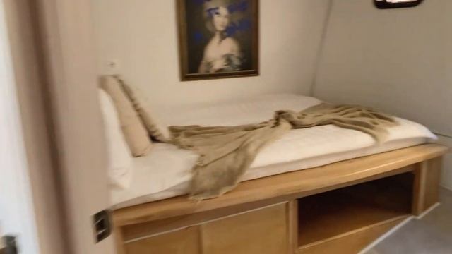 Аренда housebot «Святой Митрофан» в Санкт-Петербурге смотреть онлайн