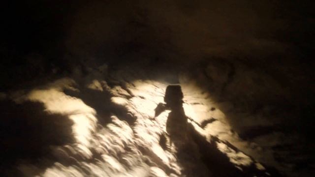 Проход тоннеля "Гулкач" (Шкуродер). Саблинские пещеры. смотреть онлайн