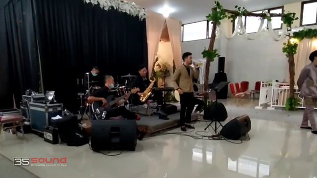 sekali ini saja - glenn fredly cover by Jpro wedding band ciamis (live sound pakai mixer Midas MR18 смотреть онлайн