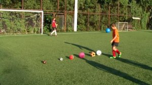 Летние Игры Футбольный челлендж 7 мячей Challenge Football