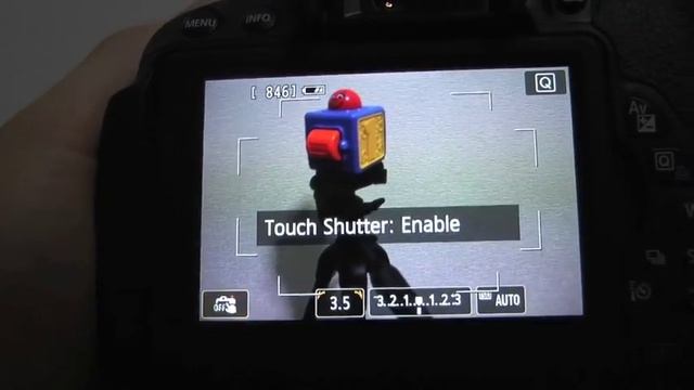 Shooting with the Touch Shutter | CANON EOS REBEL T4i 650D смотреть онлайн