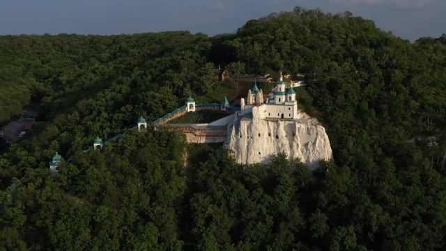 Святые Горы с высоты птичьего полёта