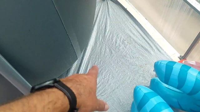 Каркасный бассейн через три недели после запуска смотреть онлайн