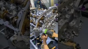 Tian Car VQ25 Engine Repair.