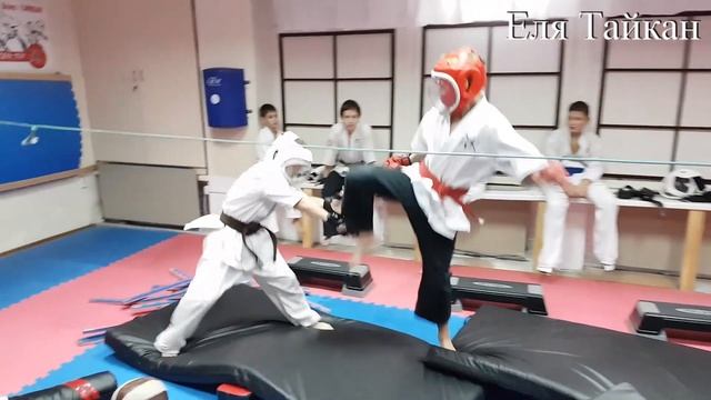 В особых условиях мои поединки Еля Тайкан смотреть онлайн