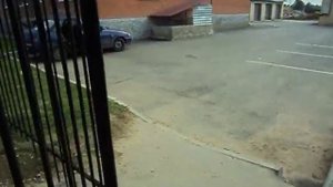 Доводчик на калитке без верхней перекладины
