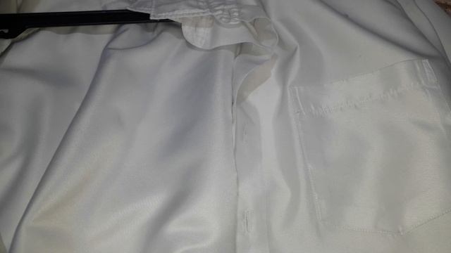 Как отстирать белые вещи от пятен