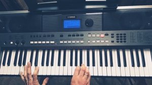 Сочиняю музыку.Красивая мелодия на синтезаторе Yamaha psr E443