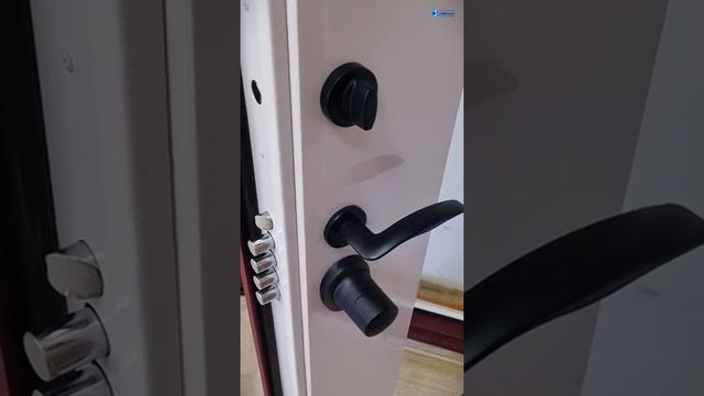 Умный замок Armadillo ROTATOR в стальных дверях НЕМАН смотреть онлайн