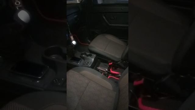 Нива Легенд меняем ручку стояночного тормоза на кожанную смотреть онлайн