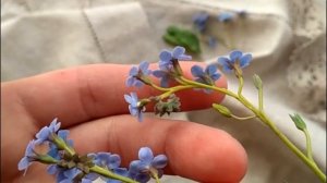 Незабудки из полимерной глины. Forget-me-nots made of polymer clay.