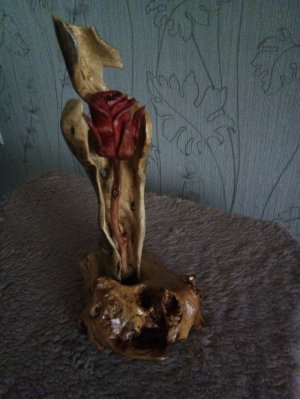 роза из дерева