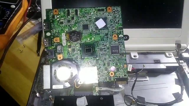 Netbook del gobierno que no enciende смотреть онлайн