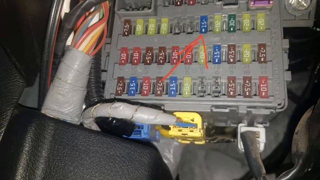 Купить блок предохранителей для Хонда Степ Вагн ( Honda Stepwgn ) (кузов RF3) - Где находится блок предохранителей хонда степвагон Где находится блок предохранителей хонда степвагон Где находится блок предохранителей хонда степвагон Где находится предохранитель на прикуриватель Honda civic - смотреть видео онлай