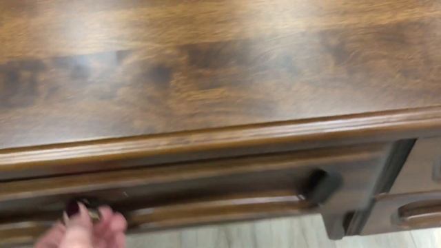 Письменный стол из массива берёзы смотреть онлайн