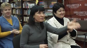 Библиотека села Краснохолм является одной из главных хранительниц традиций села