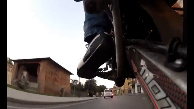 HM crm 125 2t GoPro sul forcellone by luka398 смотреть онлайн