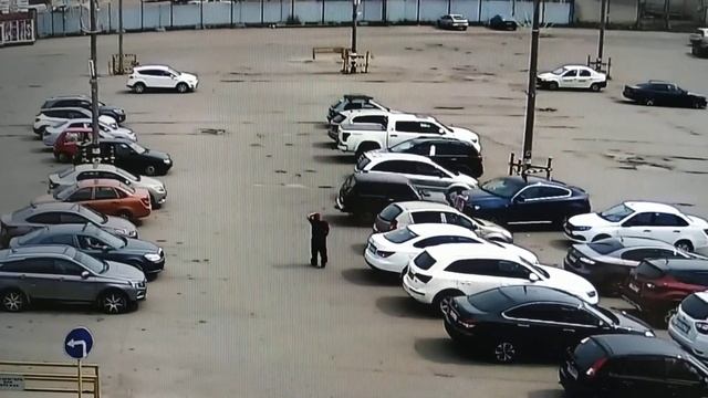 Это Жесть Под колёса Бумера попала бабушка смотреть онлайн