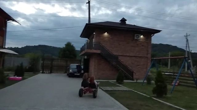 Обзор. Мини отель "Глория", Лидзава, Абхазия. 5 минут до моря.