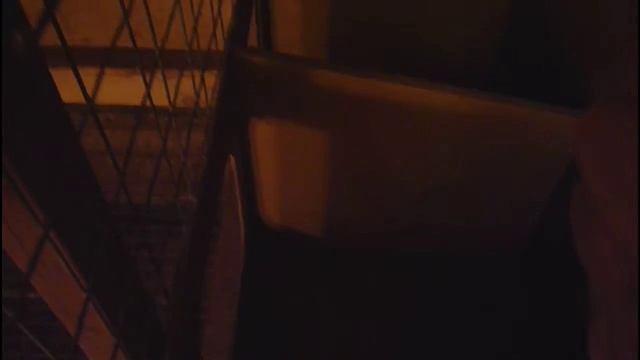 Клетки для курей с яйцесборником сделать своими руками видео