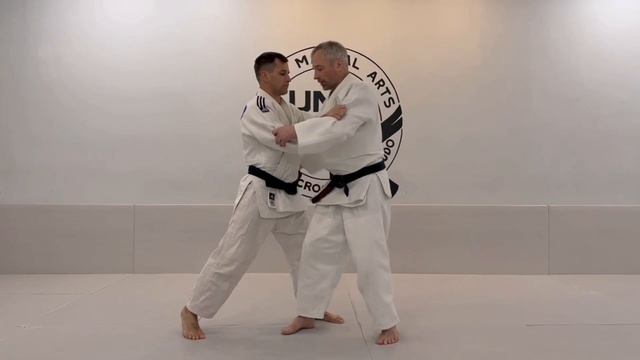 uki-goshi (уки-гоши) смотреть онлайн