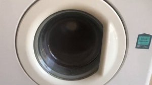 Zanussi AquaCycle 1000 FLA1001W - Long spin