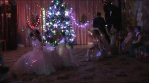 Танец: "Рождественские  Свечи"