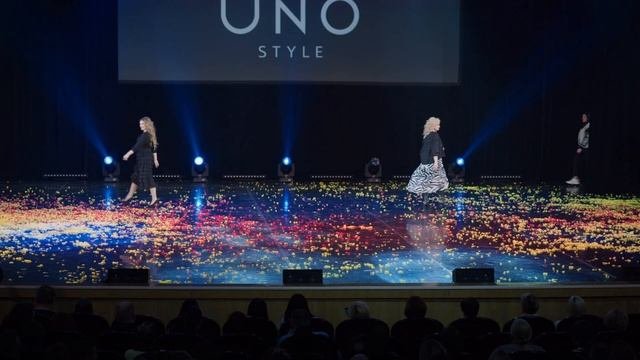 Показ UNO