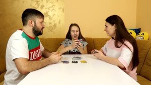 Смешная настольная карточная игра Хугермугер