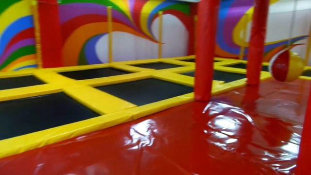 Развлекательный комплекс " БАТУТОВО " в ТЦ "Алимпик" 3 этаж смотреть онлайн