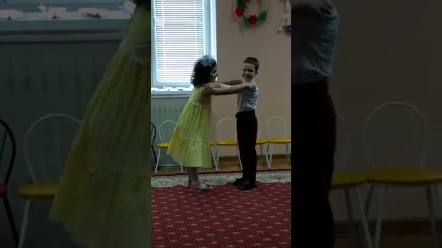 Мамин праздник,выступление. смотреть онлайн