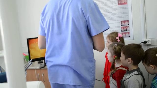 Медицинский центр Визит на приеме дети из Детского сада №4 им. В.П. Чкалова 1281 смотреть онлайн