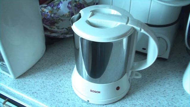 Электрочайник Bosch TWK 1201N || Честный отзыв смотреть онлайн